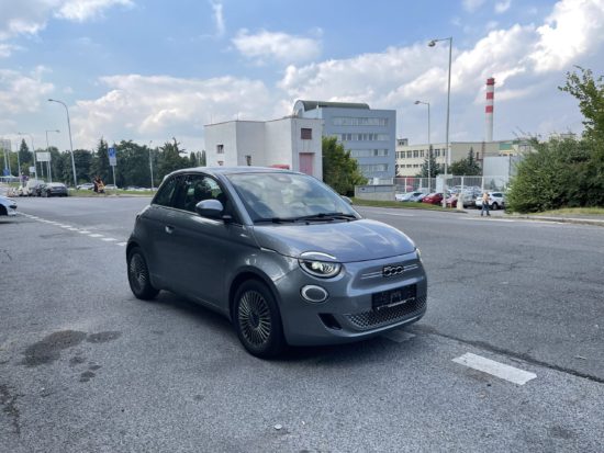 Nový Fiat 500e